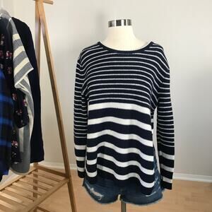 Athleta • Kennewick/Annydo Stripe Sweater